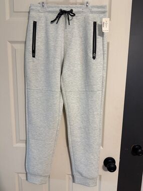 Aeropostale Light Gray Jogger Sweatpants with Black Trim